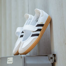 Cargar imagen en el visor de la galería, ADDIDAS SAMBA JANE
